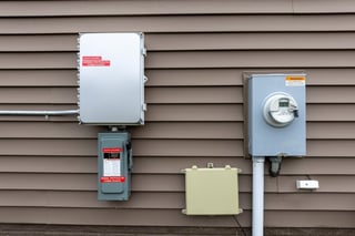 Solar inverter and meter installation