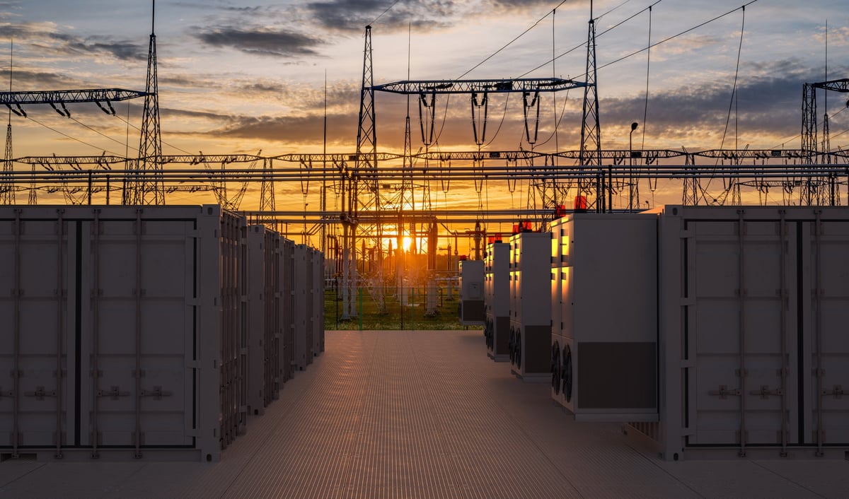 Electricity storage facilities with high-voltage transmission lines